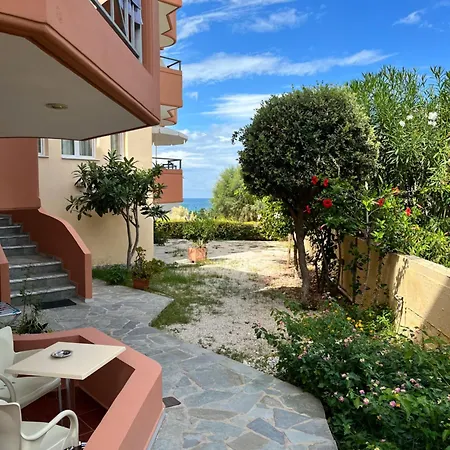 Апарт-отель Iolkos